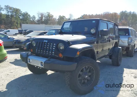 2008 Jeep Wrangler Unlimited Sahara z USA, uszkodzony, nr VIN 1J4GA59138L505040